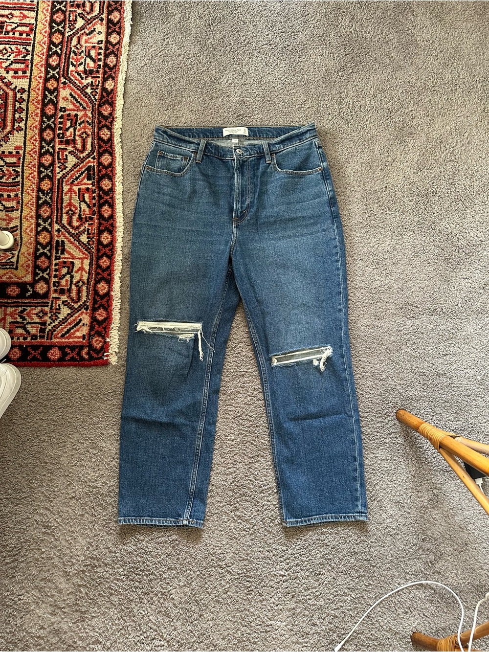 Abercrombie Ultra High Rise Ankle Straight Jeans